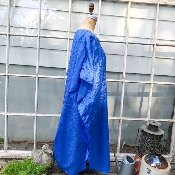 SOLD Vintage 80s Blue Embroidered Kaftan Mumu Maxi - Picture 4 of 7
